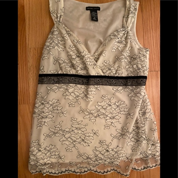 New York & Company lace & beaded dress top Medium - Picture 2 of 9